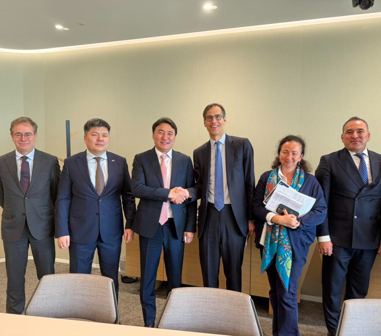 Геологийн бүрэн суурь судалгааг хийж, цахимжуулах чиглэлээр хамтран ажиллахаар тохиролцов